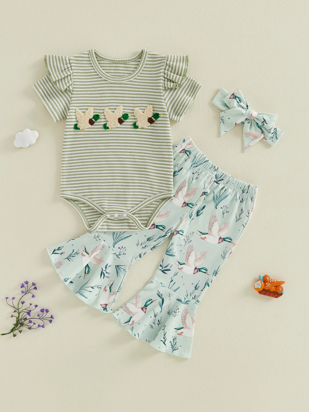 Lioraitiin Baby Girl Outfit Animal Embroidered Striped Crew Neck