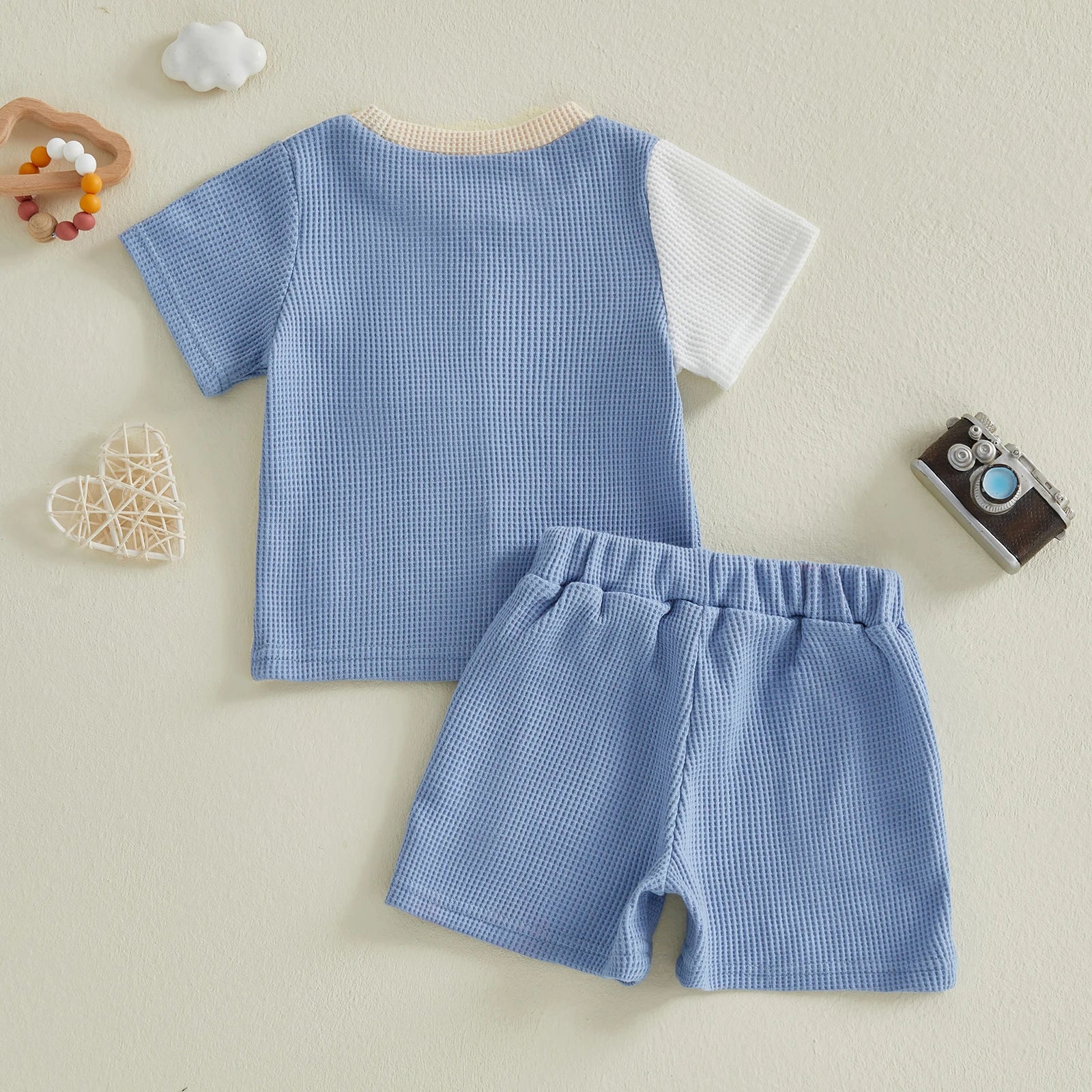 Lioraitiin Kids Boys Shorts Set Short Sleeve Contrast Color T-shirt
