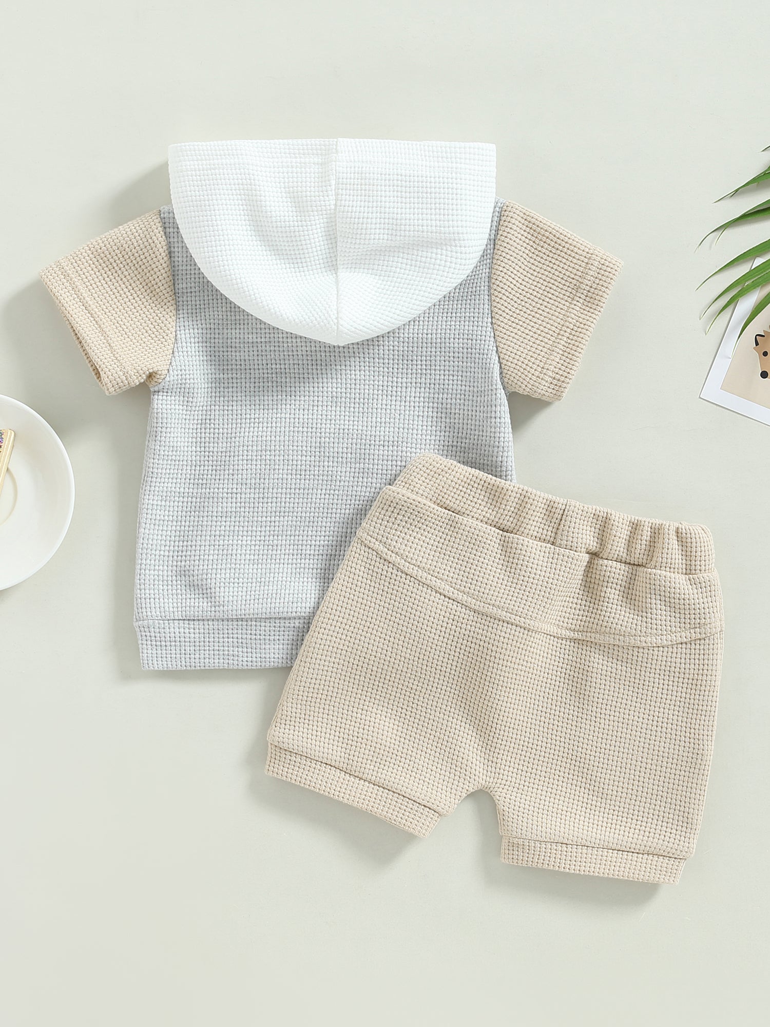 Lioraitiin Toddler Baby 2Pcs Outfits Short Sleeve Waffle Knit Pocket