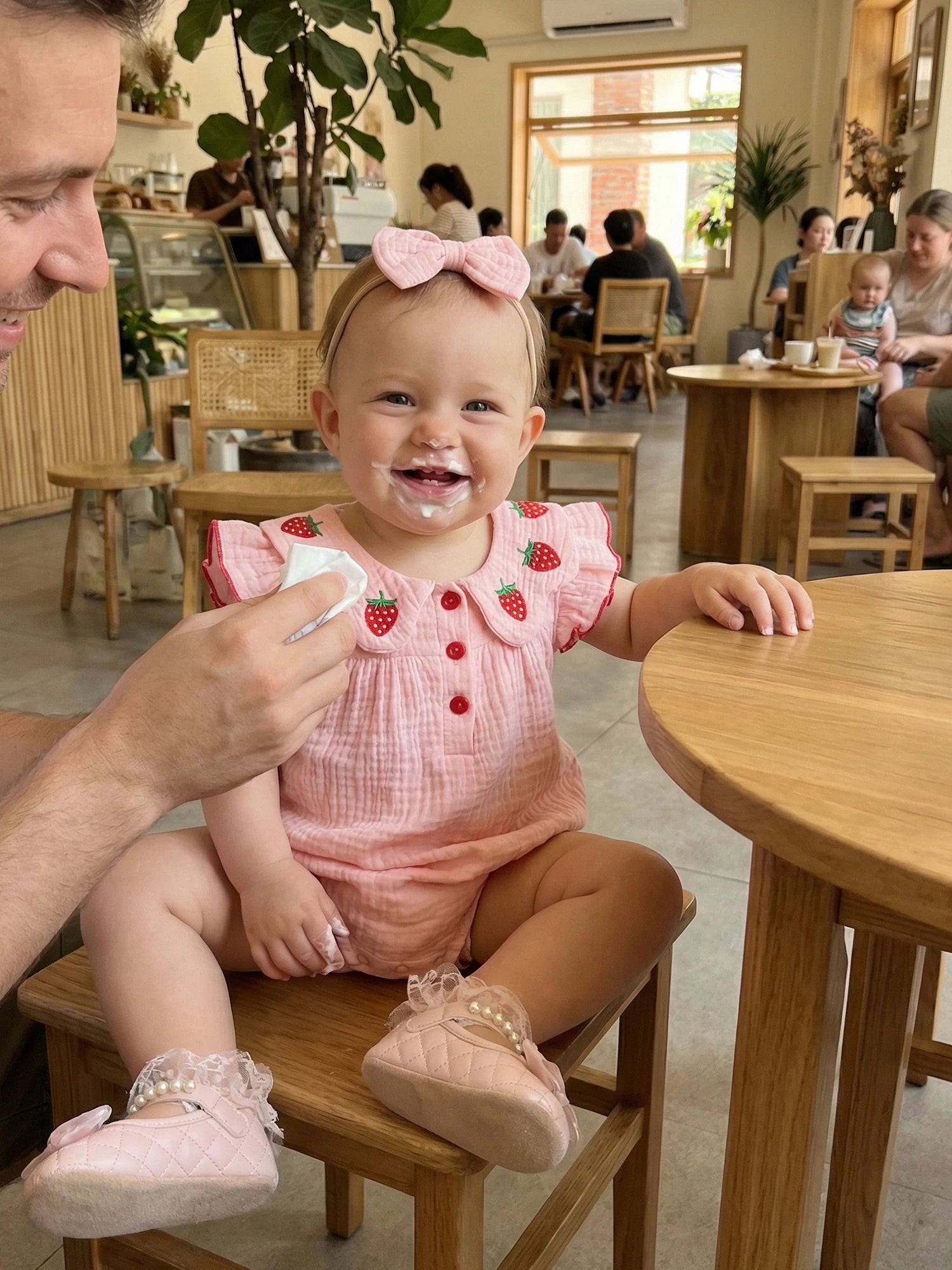 Baby Girls 2 Piece Outfits Adorable Strawberry Embroidery Flying